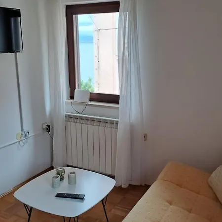 Apartment Franci *